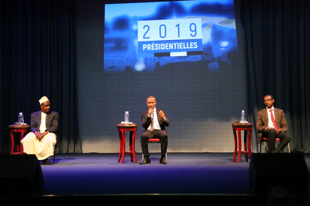 image Débat présidentiel 2019 / Trois candidats : La guerre des reformes